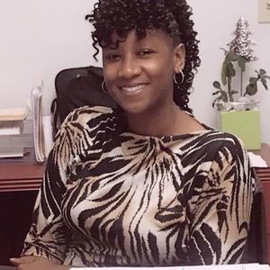 Meet your Posher, Beverly